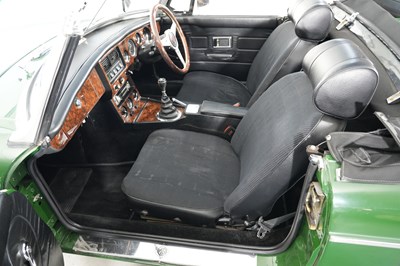 Lot 1972 MG B Roadster