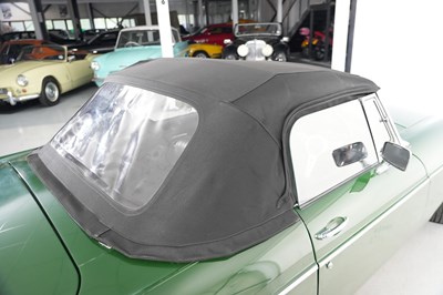 Lot 1972 MG B Roadster