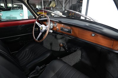 Lot 241 - 1970 Volkswagen Karman Ghia