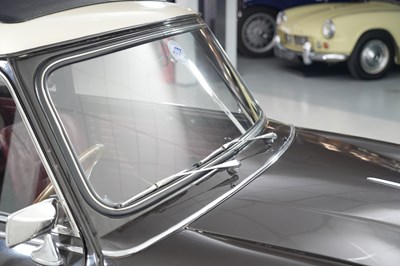 Lot 1968 Riley Elf MK III