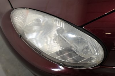 Lot 2000 Mazda MX-5 Icon