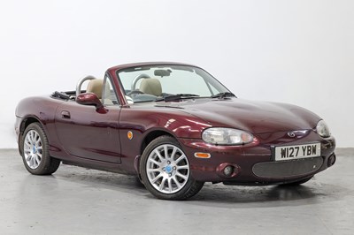 Lot 2000 Mazda MX-5 Icon