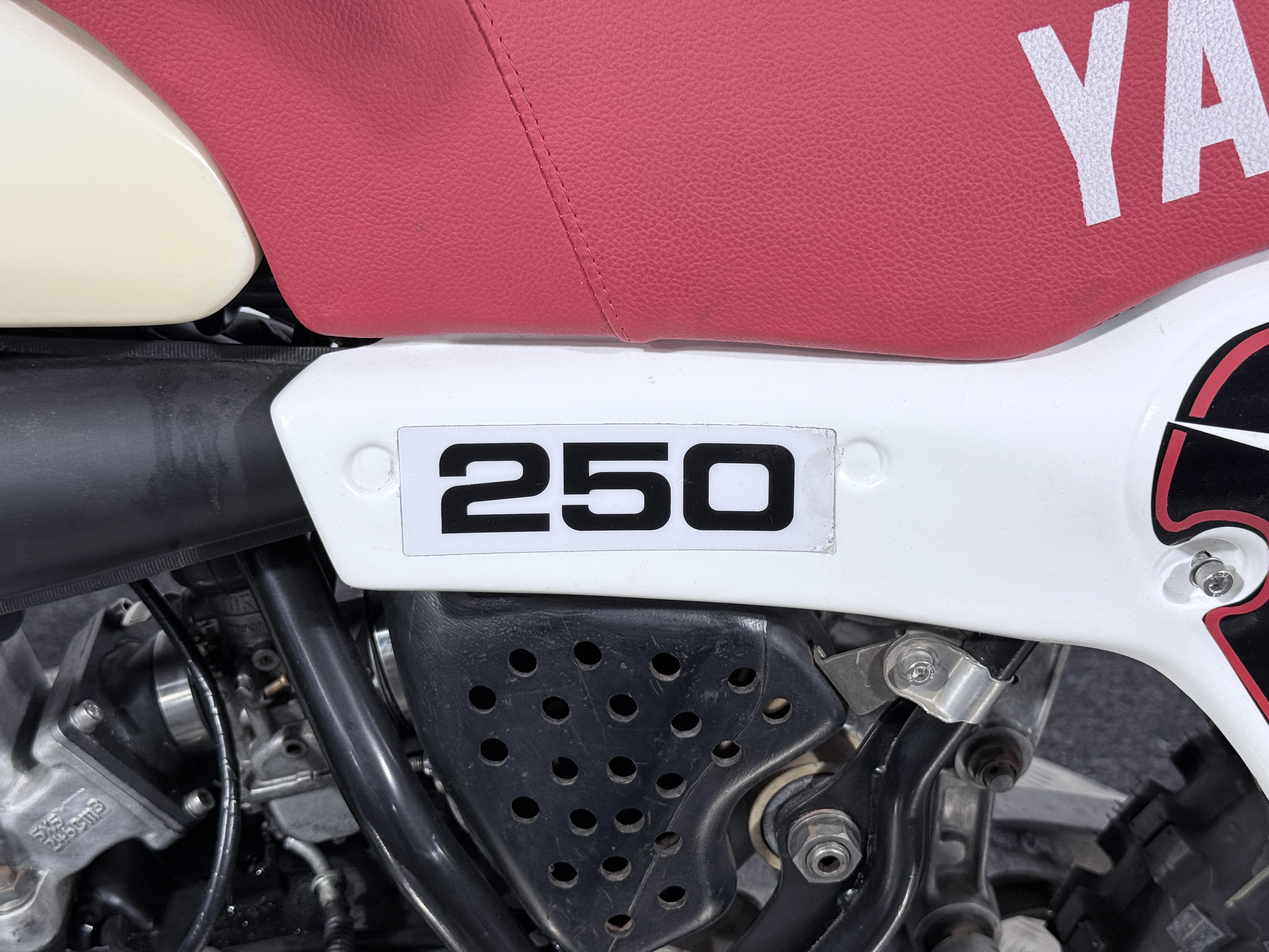 Lot 26 - 1982 Yamaha YZ250J