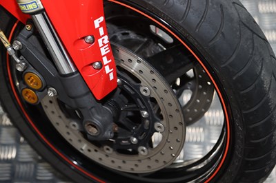 Lot 2004 Yamaha YZF-R1