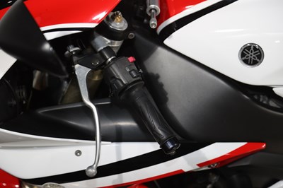 Lot 2004 Yamaha YZF-R1