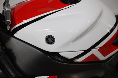 Lot 2004 Yamaha YZF-R1