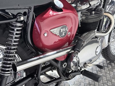 Lot 1966 BSA Hornet