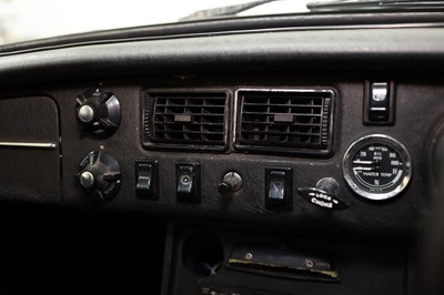 Lot 1974 MG MGB GT