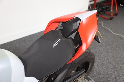 Lot 2019 Ducati Panigale V4S