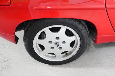 Lot 1990 Porsche 928 GT