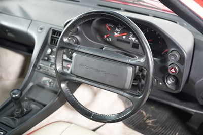 Lot 1990 Porsche 928 GT