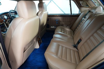 Lot 1998 Bentley Turbo RT