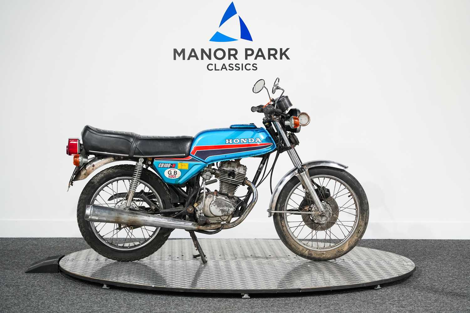 148 - 1979 Honda CB100N