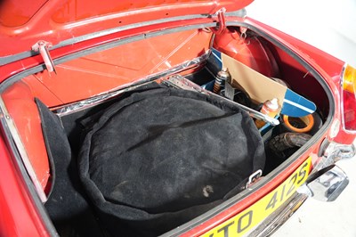 Lot 251 - 1978 MG B Roadster