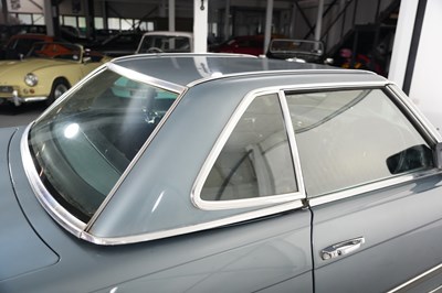 Lot 1977 Mercedes-Benz 350 SL