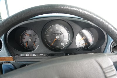 Lot 1977 Mercedes-Benz 350 SL