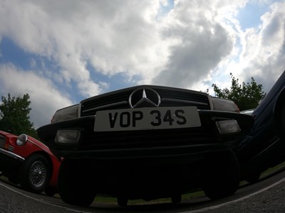 Lot 1977 Mercedes-Benz 350 SL