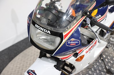 Lot 1987 Honda VFR400R