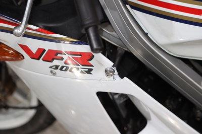 Lot 1987 Honda VFR400R