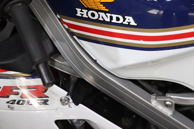 Lot 1987 Honda VFR400R