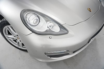 Lot 2009 Porsche Panamera S