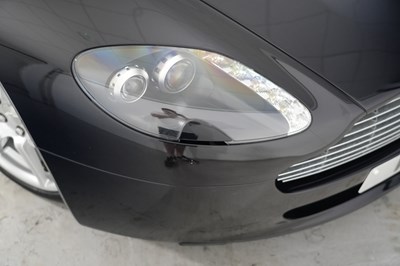 Lot 2007 Aston Martin V8 Vantage Roadster