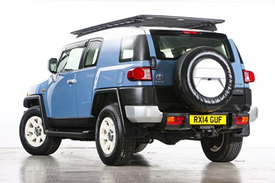 Lot 2014 Toyota FJ Cruiser