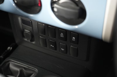 Lot 2014 Toyota FJ Cruiser