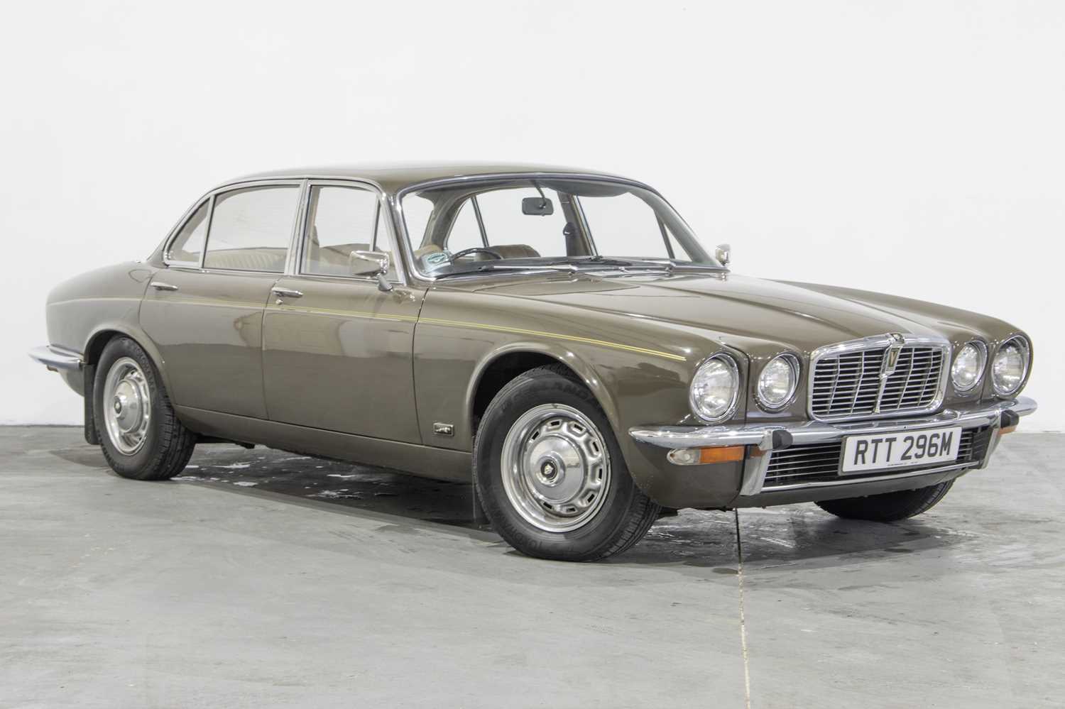 1973 Jaguar XJ12