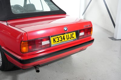 Lot 316 - 1993 BMW 318i (E30) Lux Convertible