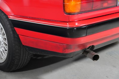Lot 316 - 1993 BMW 318i (E30) Lux Convertible