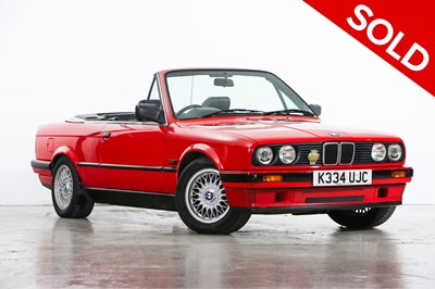 Lot 1993 BMW 318i (E30) Lux Convertible