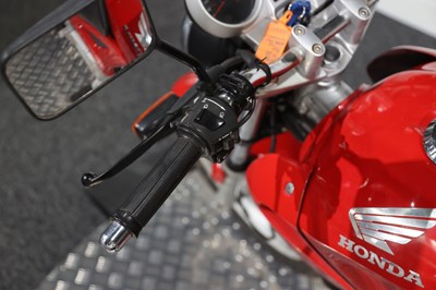 Lot 2006 Honda CBF250