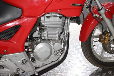 Lot 2006 Honda CBF250