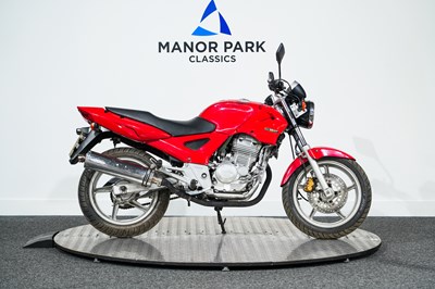 Lot 2006 Honda CBF250