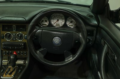 Lot 2001 Mercedes-Benz SLK32 AMG