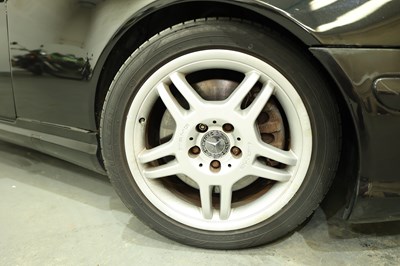 Lot 2001 Mercedes-Benz SLK32 AMG