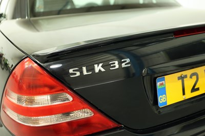 Lot 2001 Mercedes-Benz SLK32 AMG