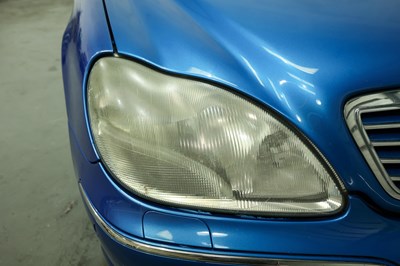 Lot 2000 Mercedes-Benz S55 AMG