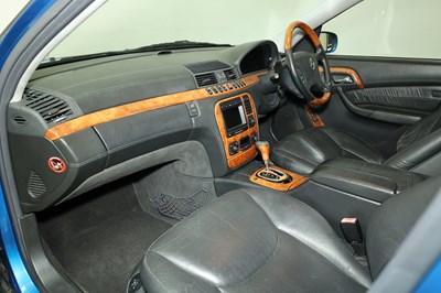 Lot 2000 Mercedes-Benz S55 AMG