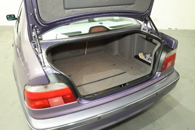 Lot 143 - 1999 BMW 528I Auto