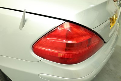 Lot 108 - 2003 Mercedes-Benz SL500