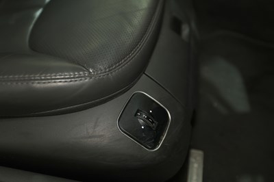 Lot 108 - 2003 Mercedes-Benz SL500