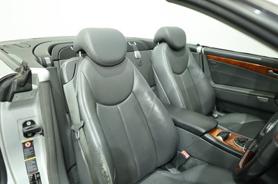 Lot 108 - 2003 Mercedes-Benz SL500