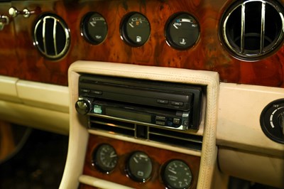 Lot 1989 Bentley Turbo R