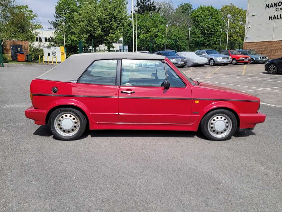 Lot 2 - 1993 Volkswagen Golf Clipper Cabriolet