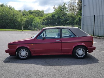 Lot 2 - 1993 Volkswagen Golf Clipper Cabriolet