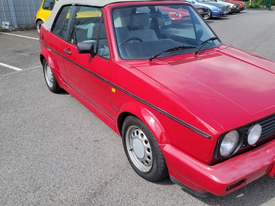 Lot 2 - 1993 Volkswagen Golf Clipper Cabriolet