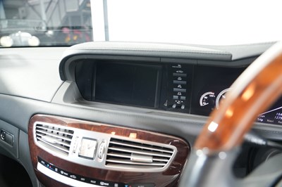 Lot 2007 Mercedes-Benz CL 500