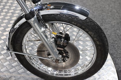 Lot 30 - 1975 Suzuki GT250